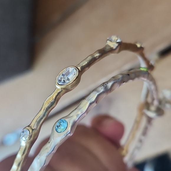 Neiman Marcus LOOK OF IPPOLITA 2 bangles Swarovski 18k overlay 1 white 1 yellow - Picture 2 of 16